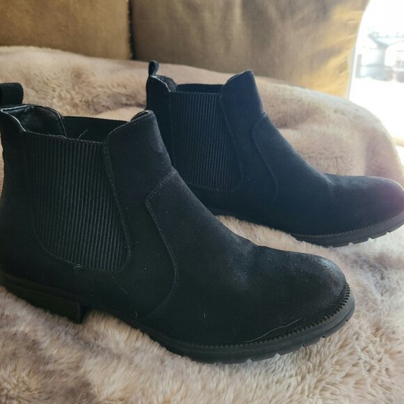 NATURAL REFLECTIONS - Picture 1 of 3